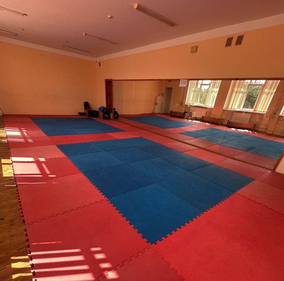 Зал в районі Мамаївці